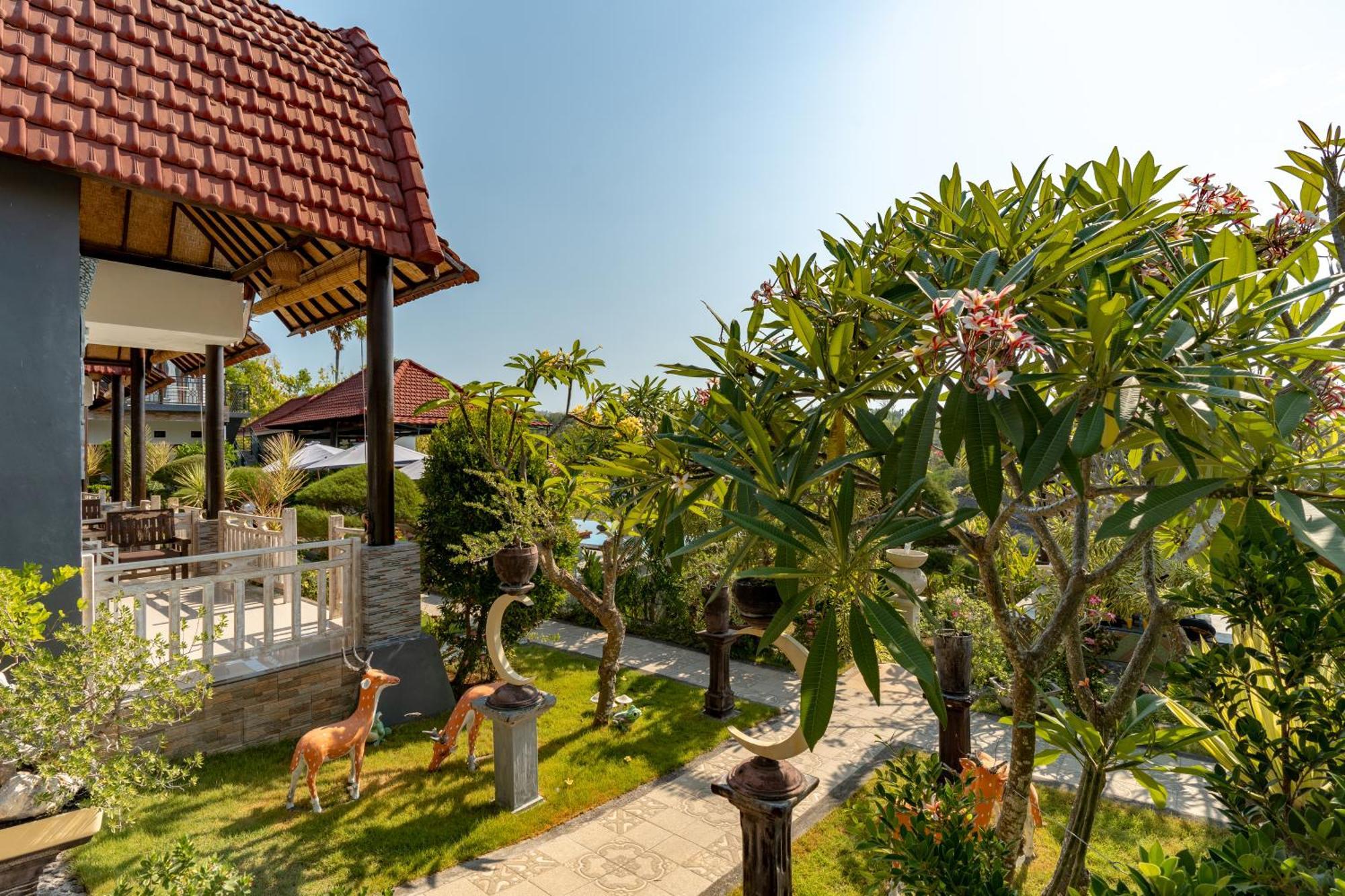 Kaylas Hill Resort Batununggul Dış mekan fotoğraf